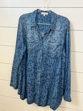 Side Stitch LA Tunic Length Denim “Look” Printed Shirt